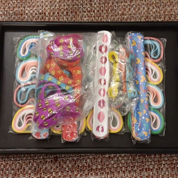 Birthday Novelty Favors Girls And Boys Bundle New - Picture 1 of 4